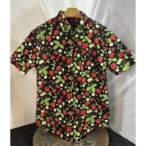 Massive Mens Strawberry Print Short Sleeve Button Down Shirt Black Red Small